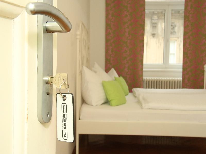 Hostel & Guesthouse Kaiser 23 Viyana Dış mekan fotoğraf